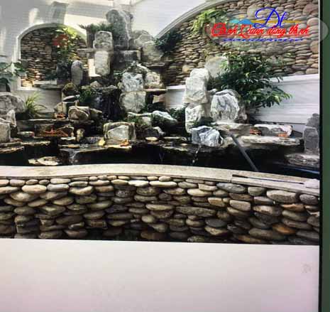 Làm thác nước chảy trên tường-1