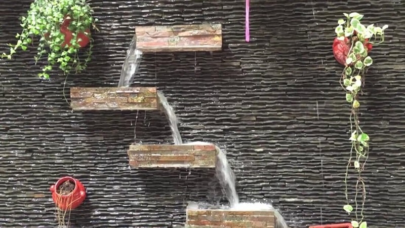 thi-cong-tuong-nuoc-1