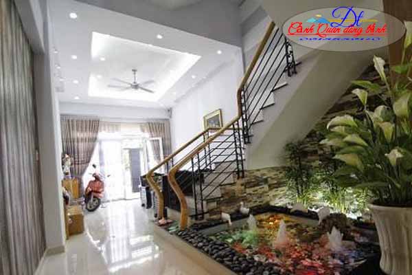 tiểu cảnh cầu thang đẹp 13